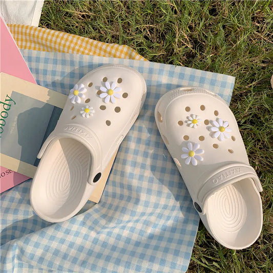 Beachside Floral Non-Slip Nurse Slippers